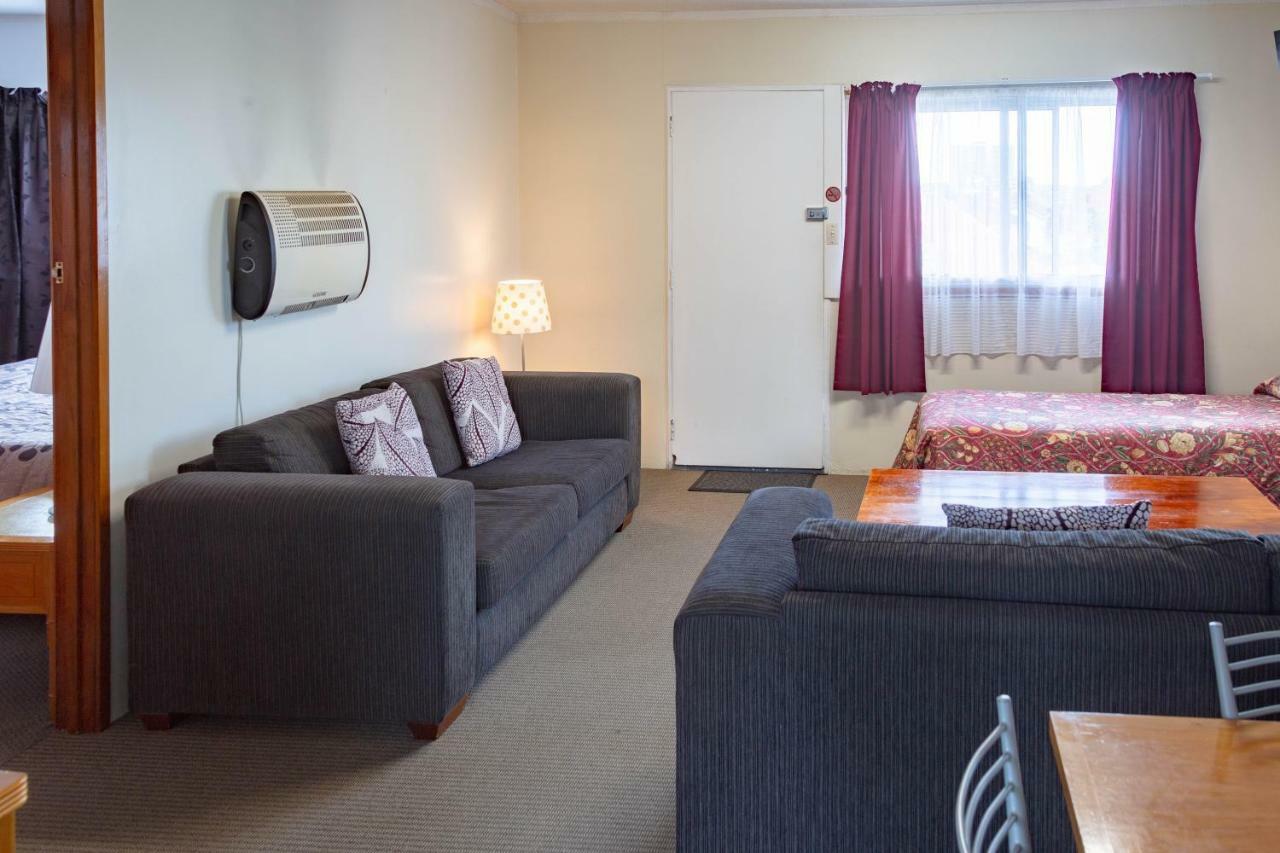 New Haven Motel โอ๊คแลนด์ ภายนอก รูปภาพ